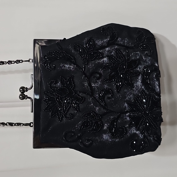 Hillard and Hanson Black beaded purse. - Picture 1 of 5